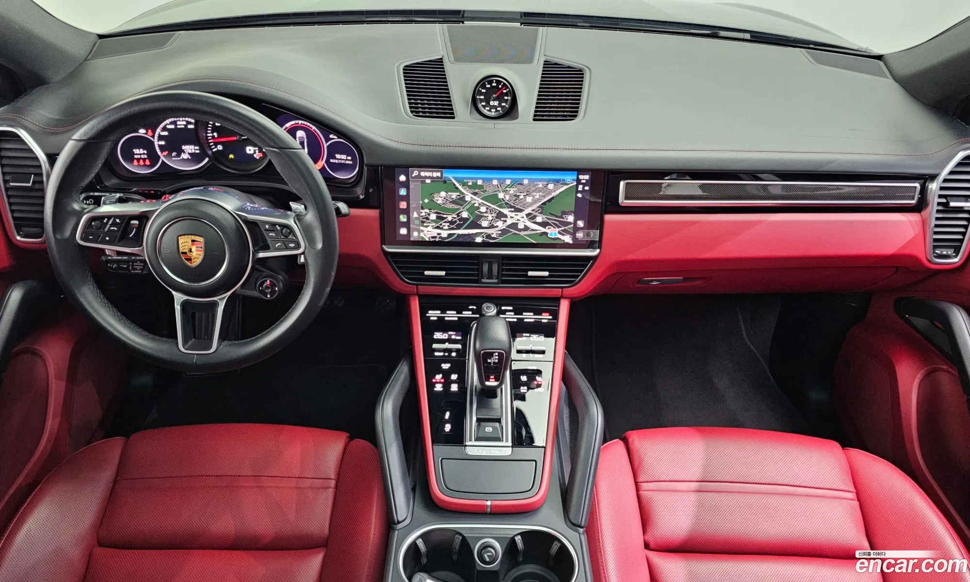 Porsche Cayenne 2023 — 18