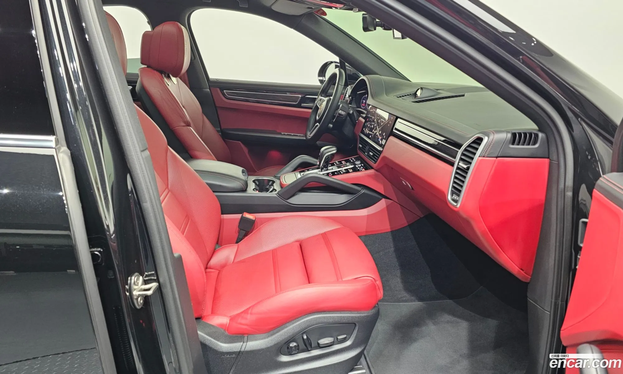 Porsche Cayenne 2023 — 7