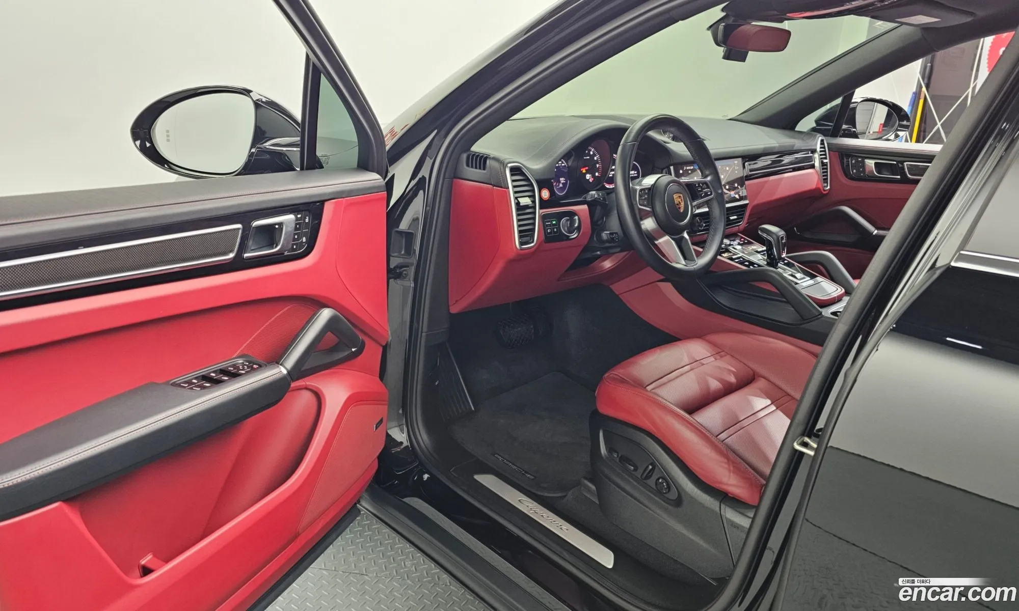 Porsche Cayenne 2023 — 9