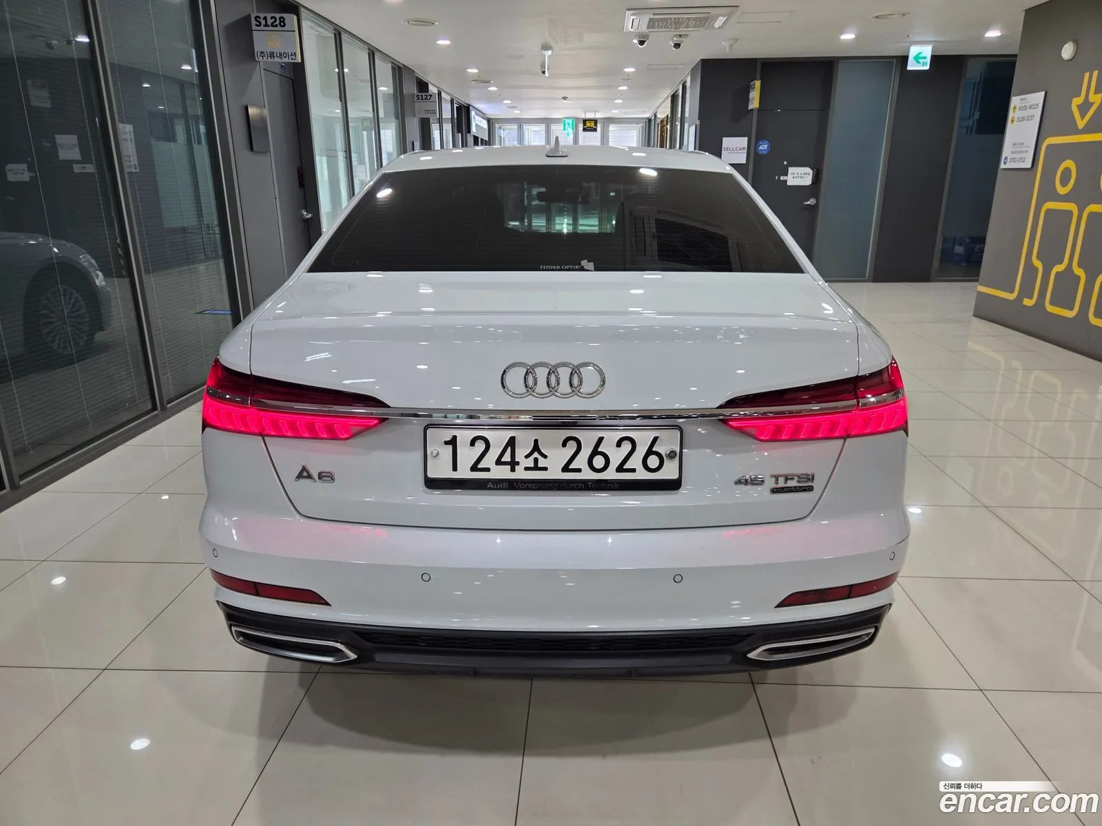 Audi A6 2019 — 6