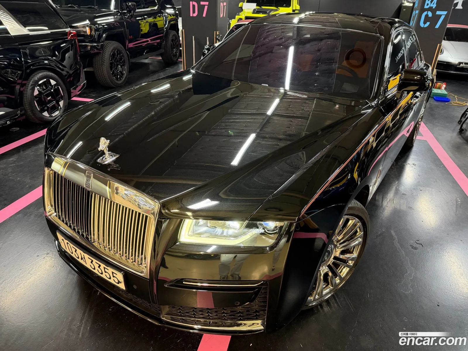 Rolls-Royce Ghost 2021 — 11
