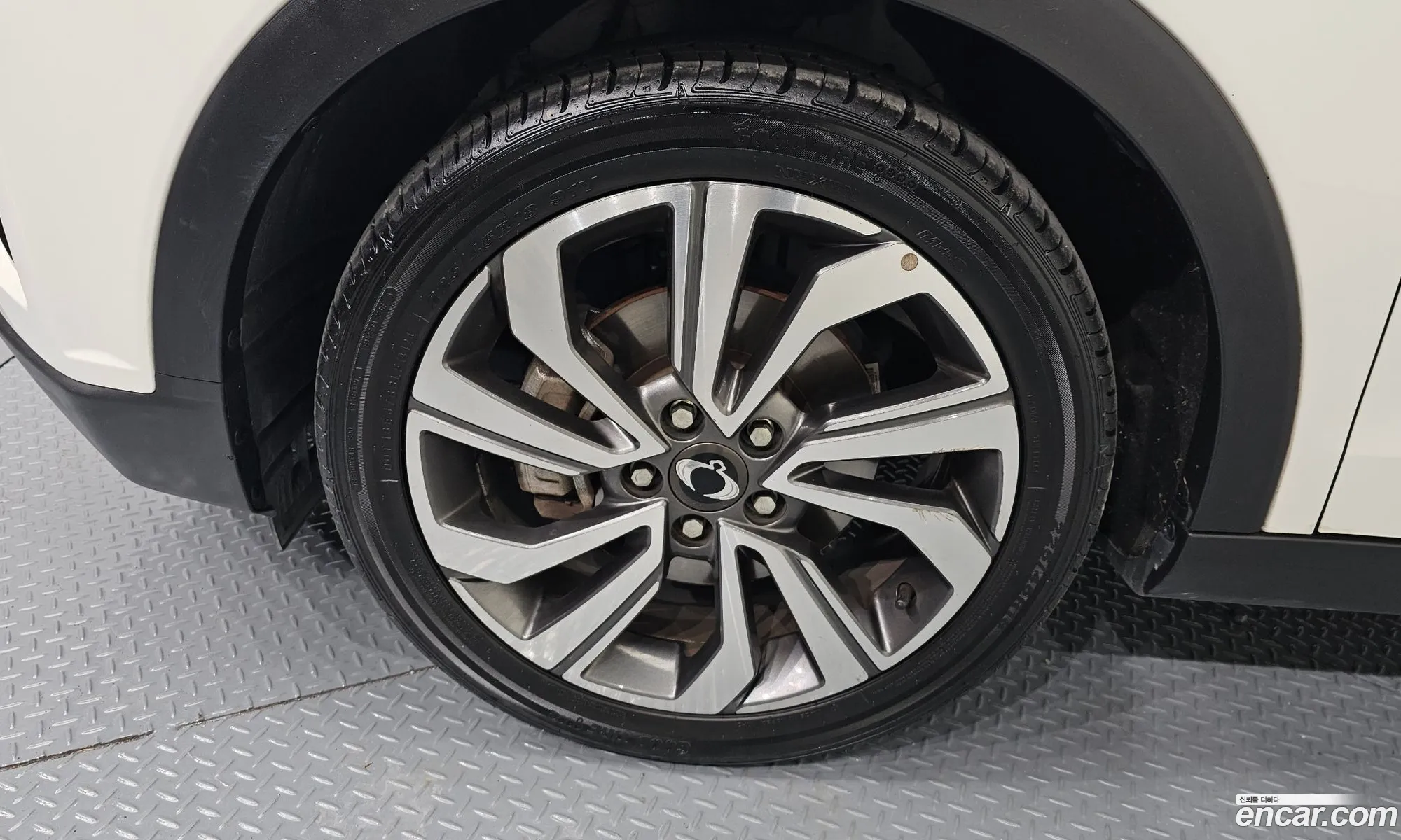 KG Mobility (SsangYong) Tivoli 2020 — 10