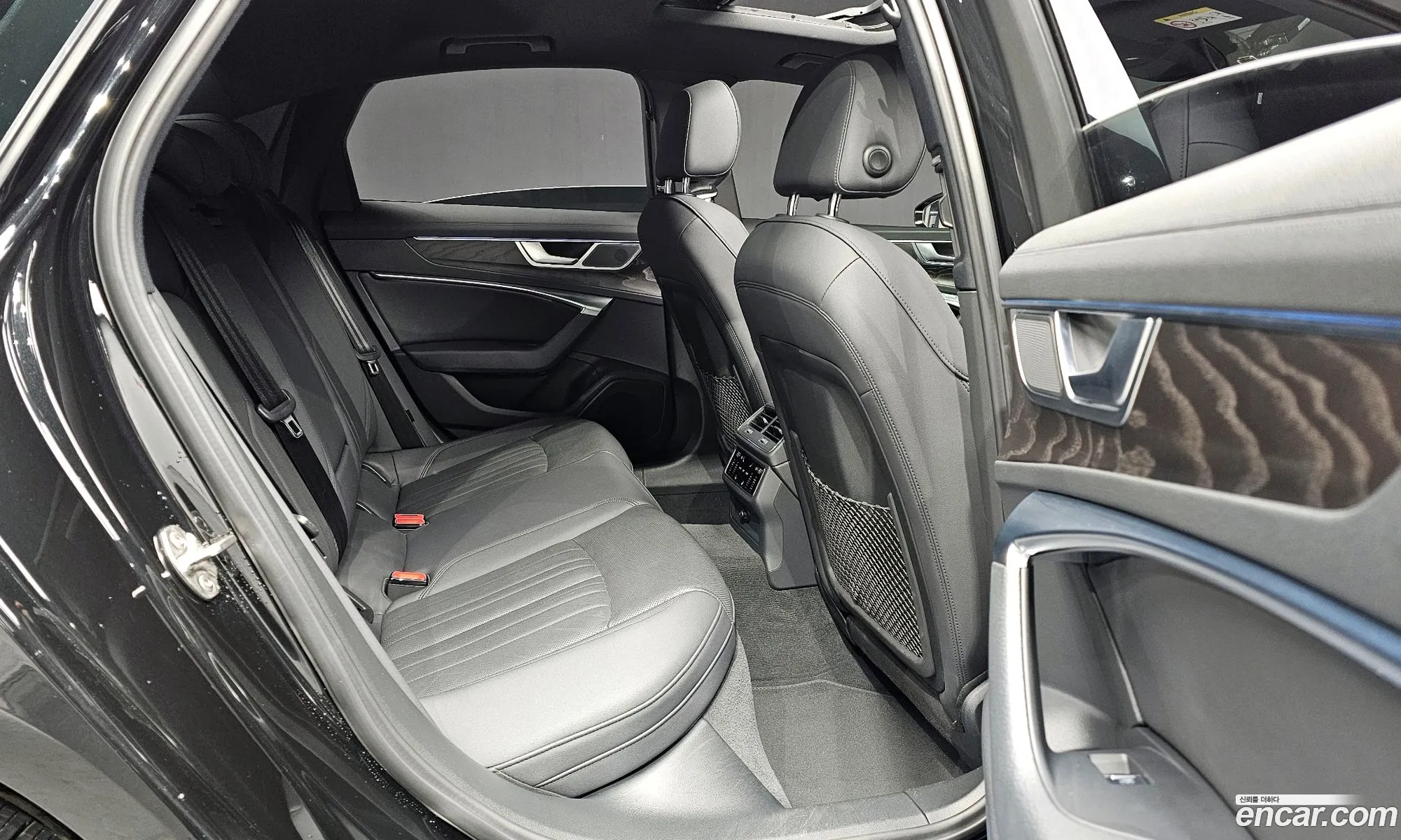 Audi A6 2021 — 13