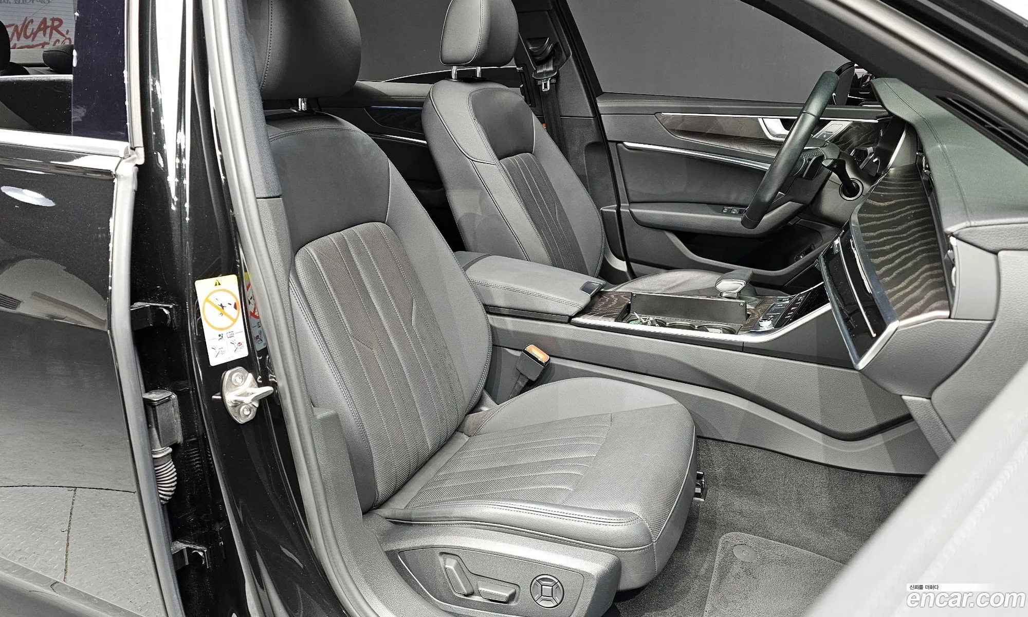 Audi A6 2021 — 2