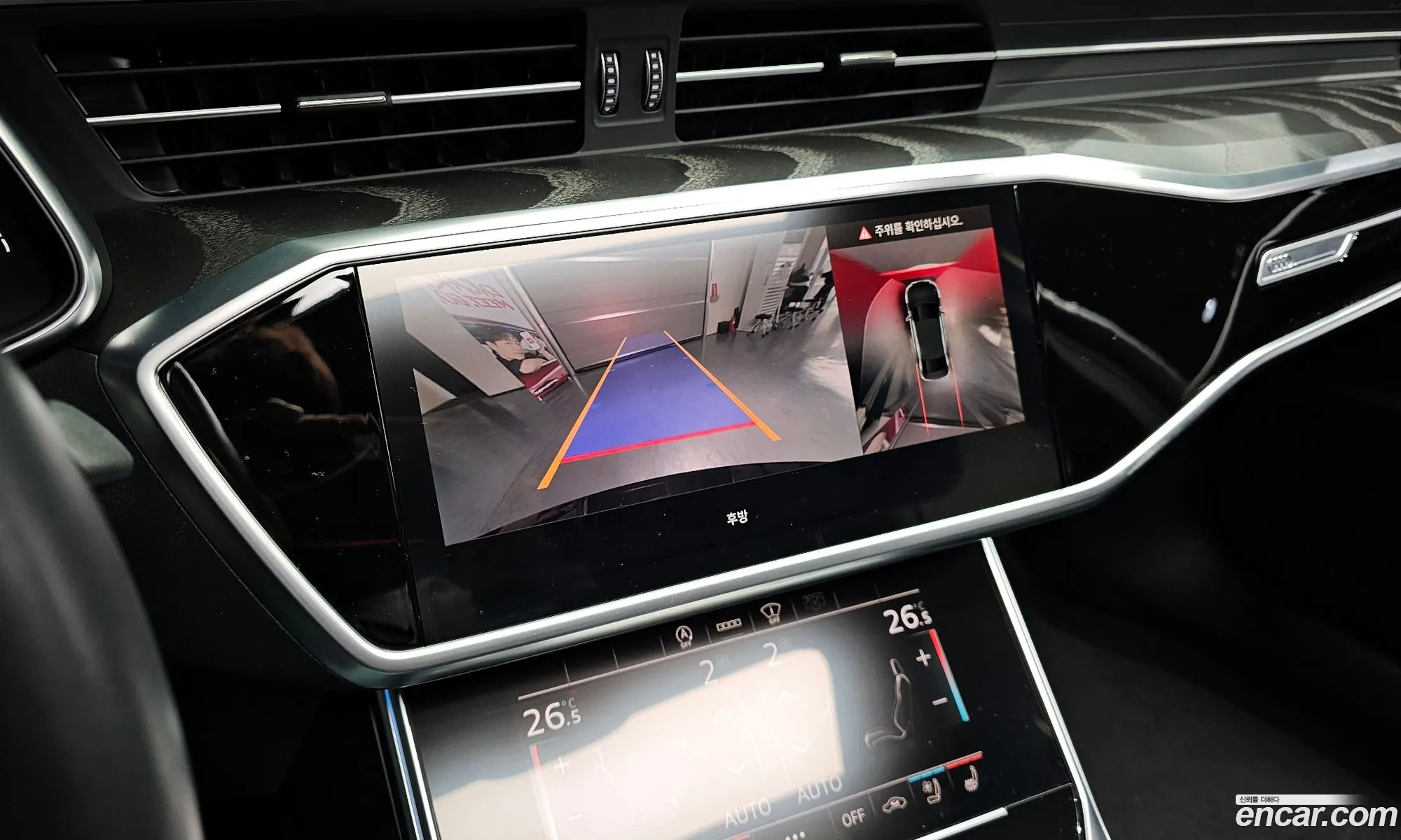 Audi A6 2021 — 14