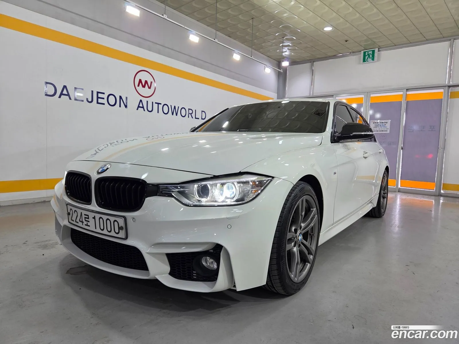 BMW 3 Series 2015 — 17