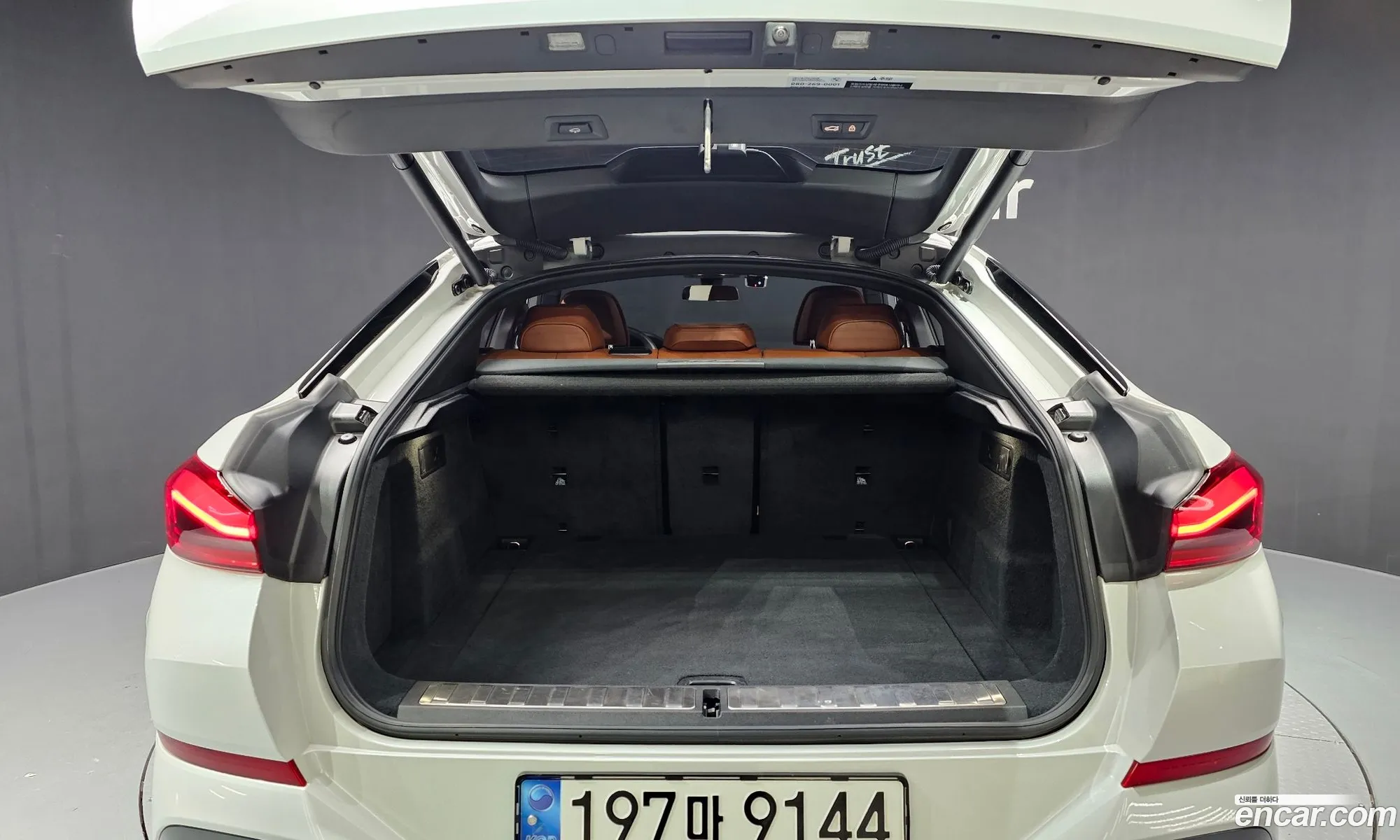 BMW X6 2022 — 10