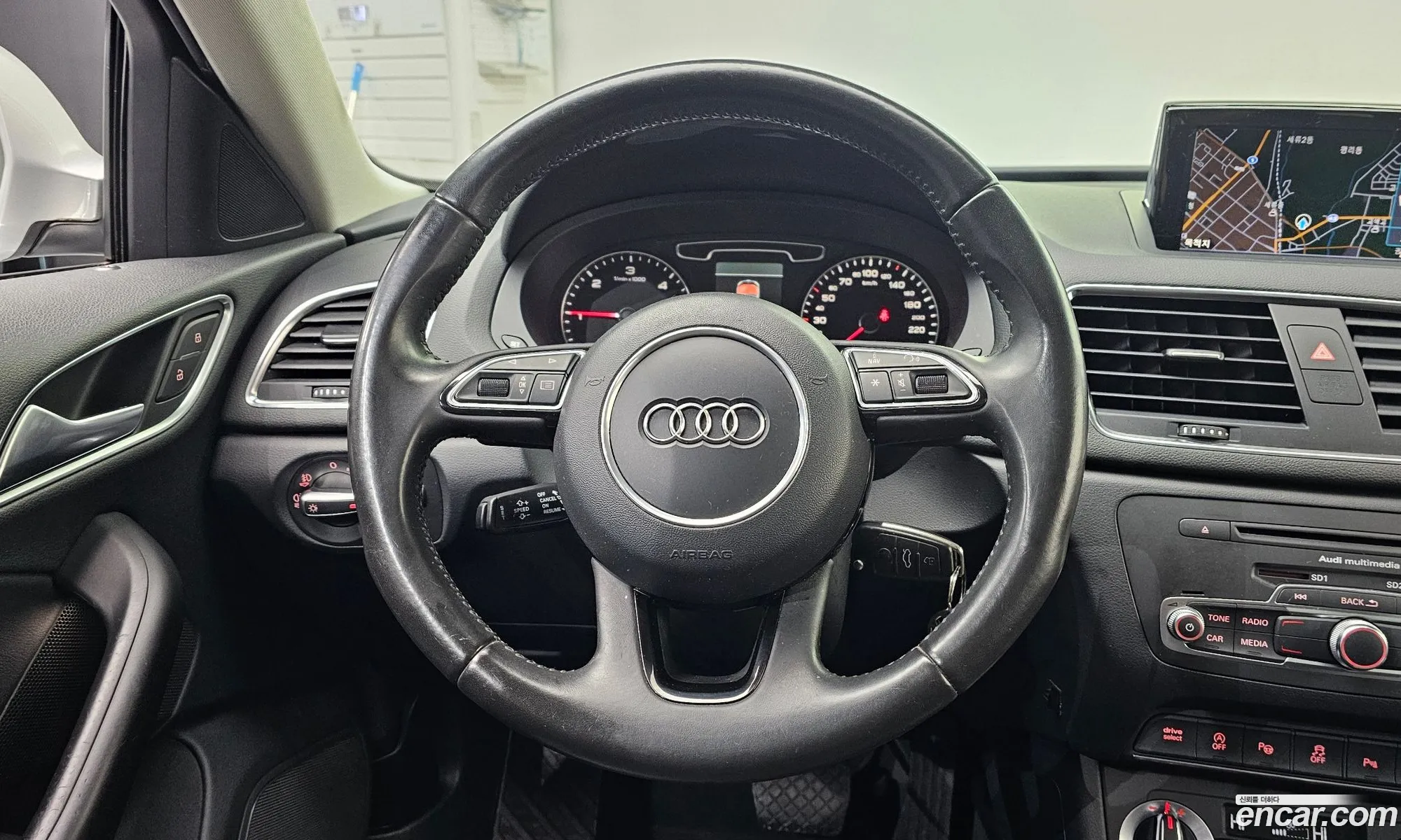 Audi Q3 2012 WAUZZZ8U4CR027708 — 17