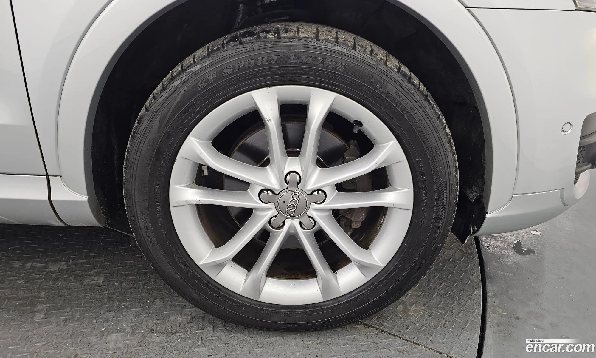 Audi Q3 2012 WAUZZZ8U4CR027708 — 8