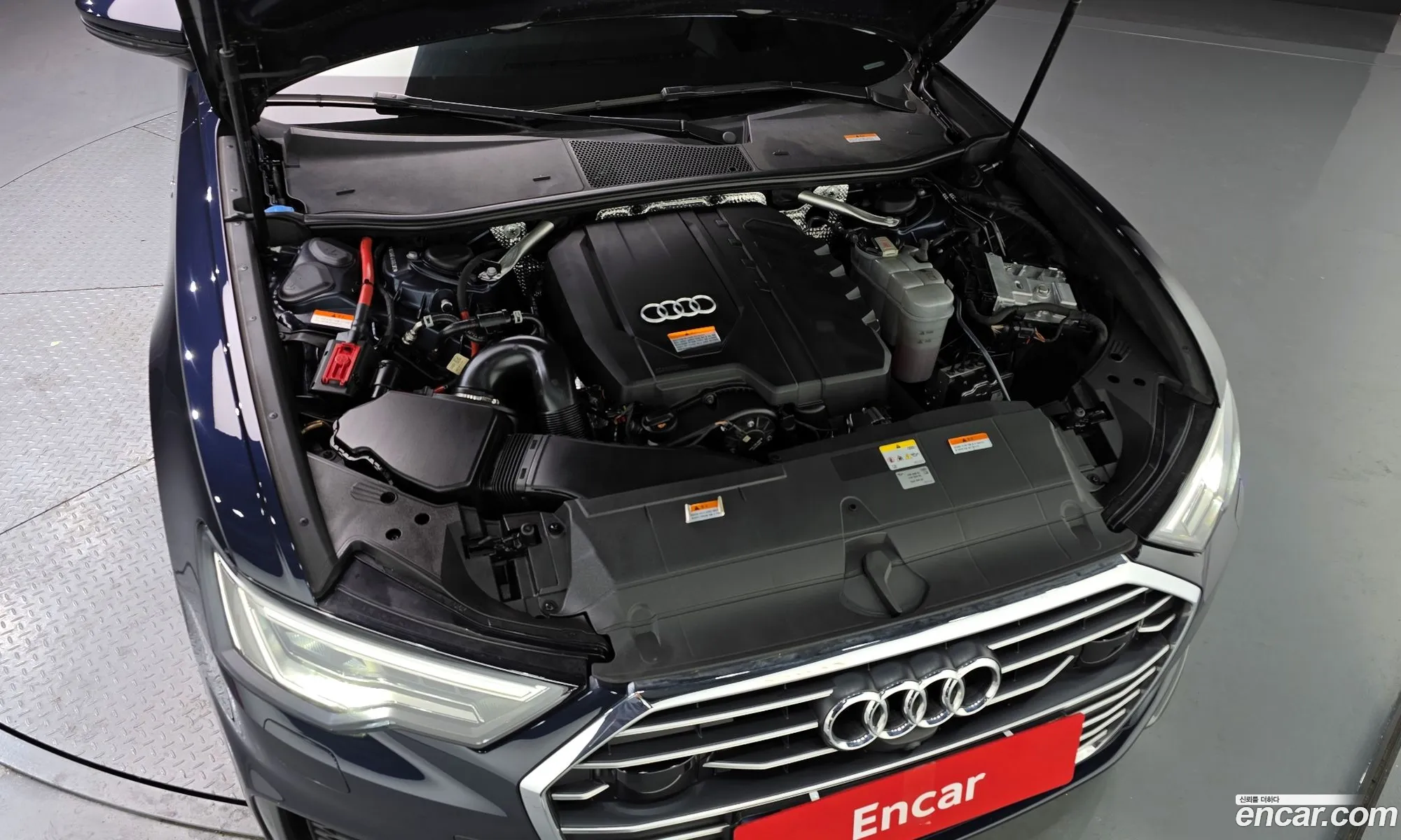 Audi A6 2022 WAUZZZF21NN049760 — 12