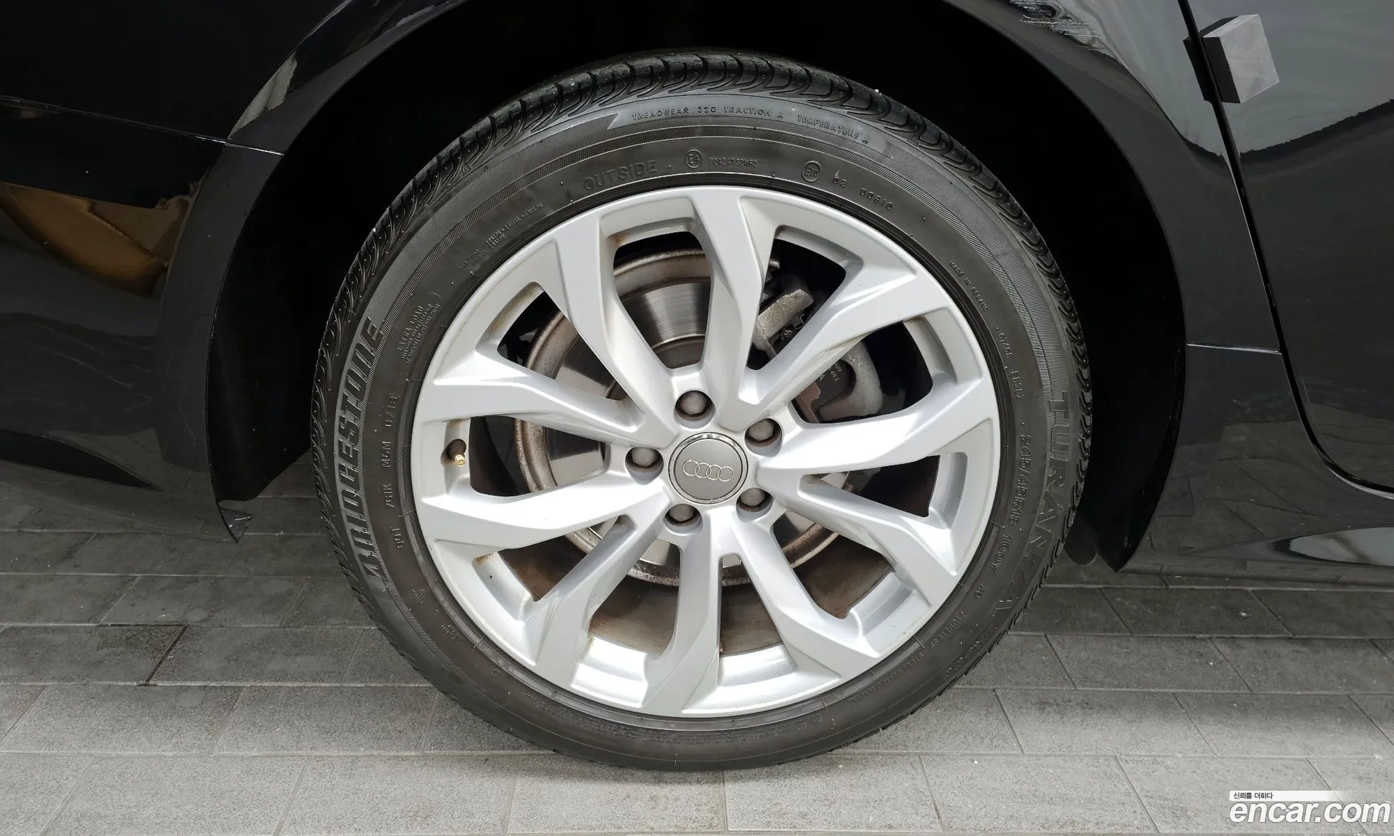 Audi A6 2018 WAUZZZ4G8JN104388 — 12
