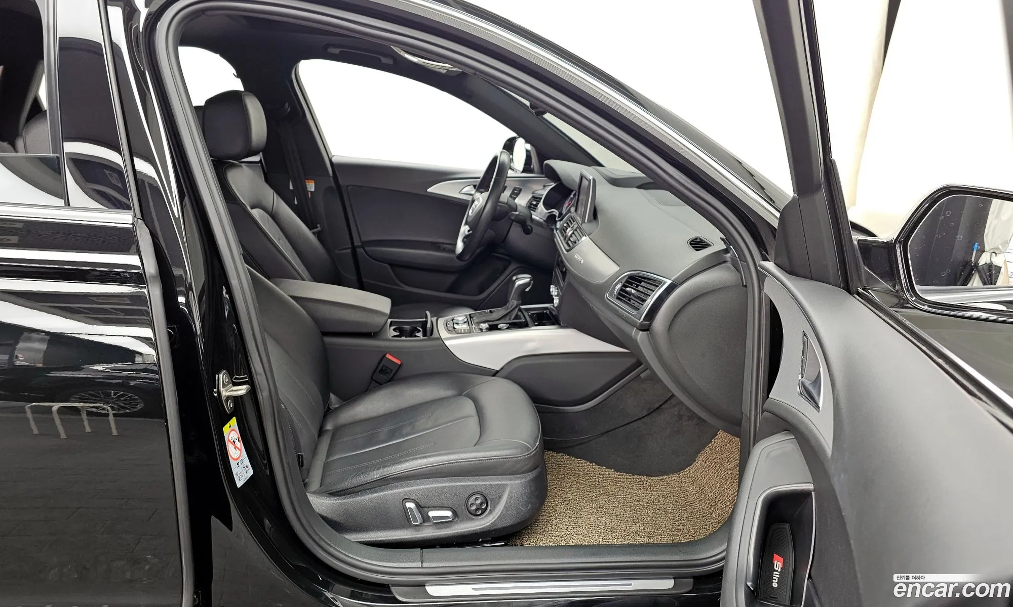 Audi A6 2018 WAUZZZ4G8JN104388 — 7