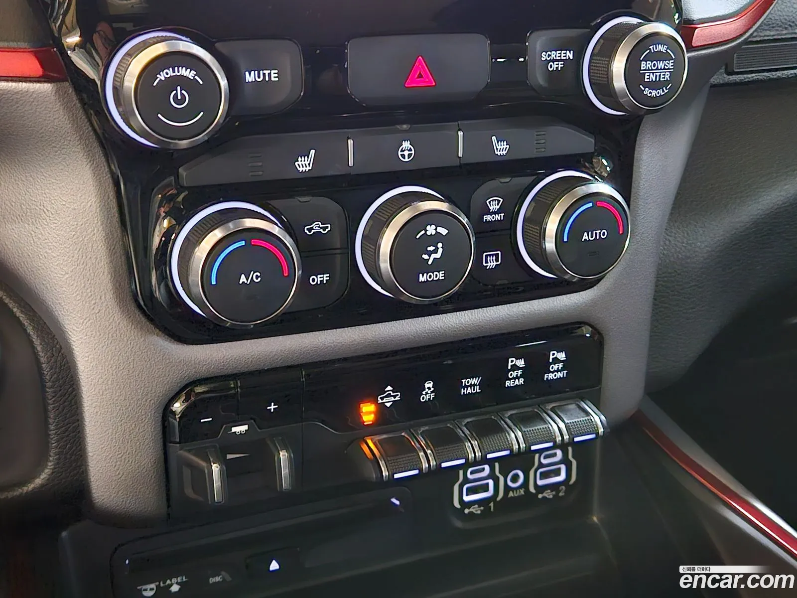 Dodge Ram Pickup 2019 — 17
