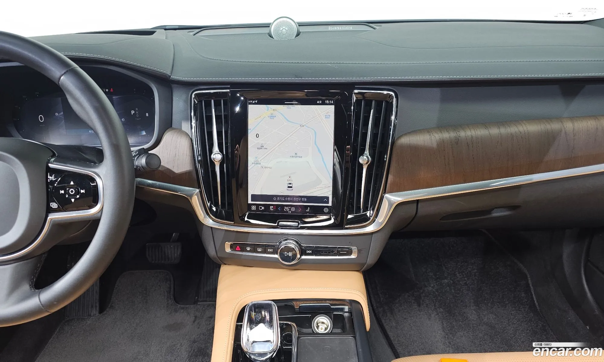 Volvo S90 2023 LVYPTL126PP350671 — 17