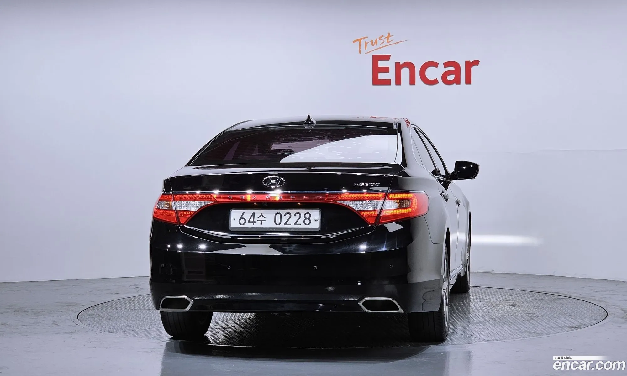 Hyundai Grandeur HG 2016 — 12
