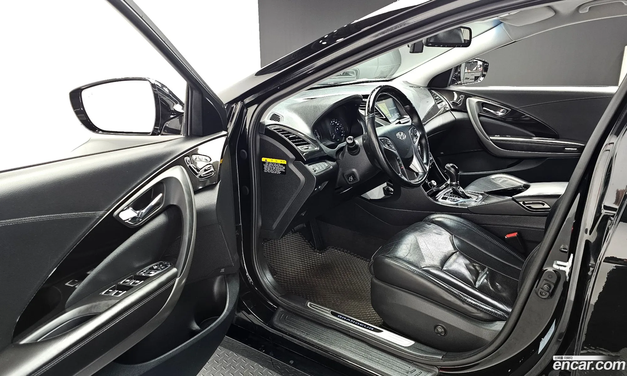Hyundai Grandeur HG 2016 — 8