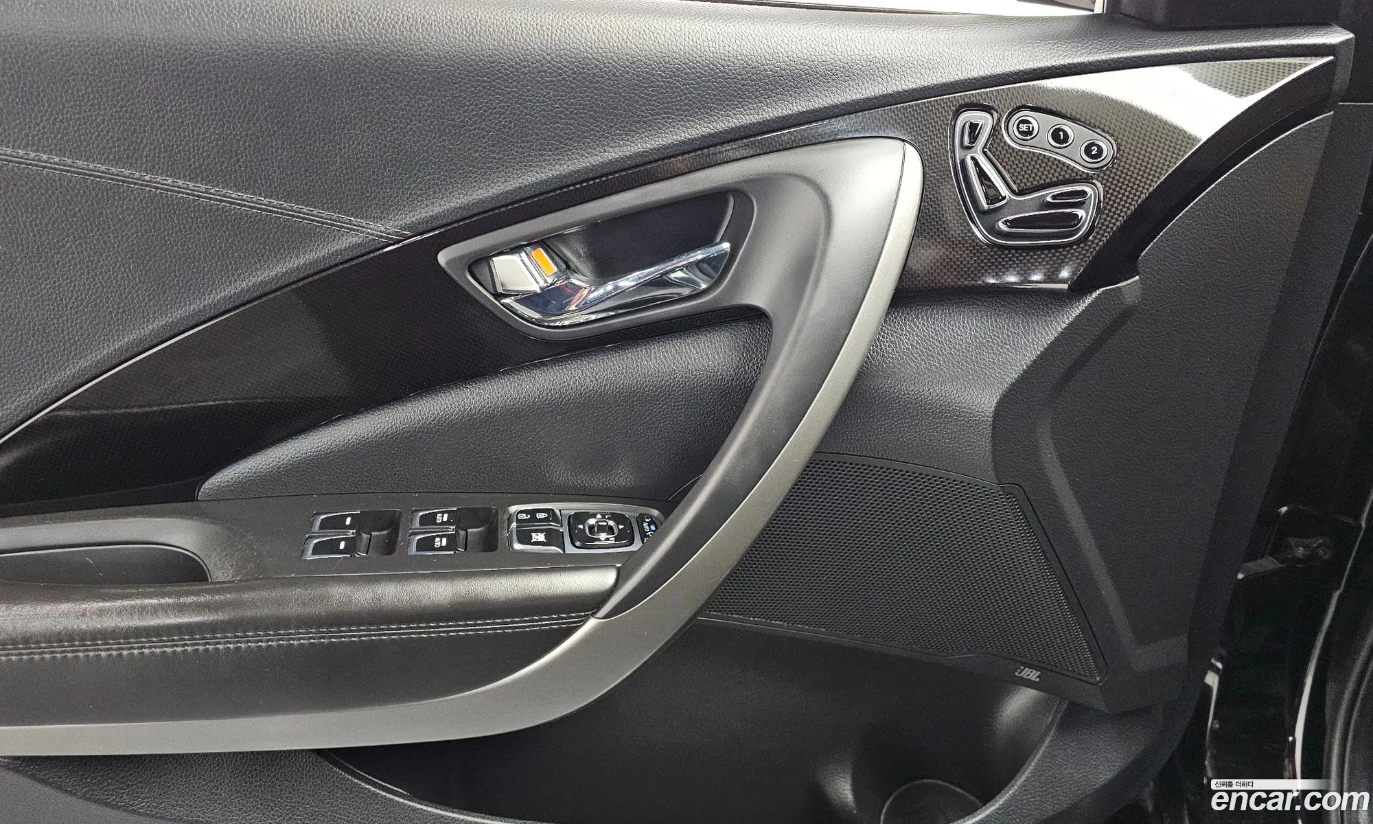 Hyundai Grandeur HG 2016 — 20