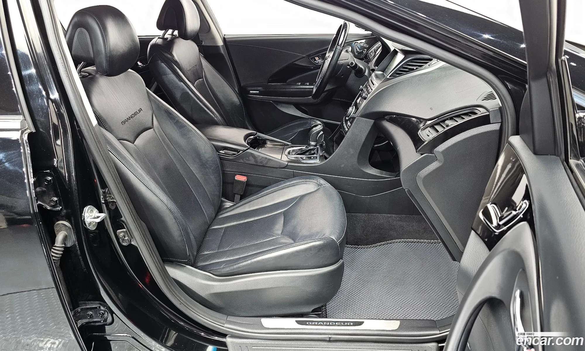 Hyundai Grandeur HG 2016 — 3