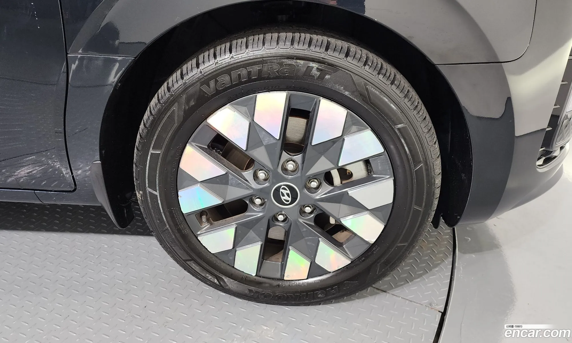 Hyundai Staria 2021 — 11