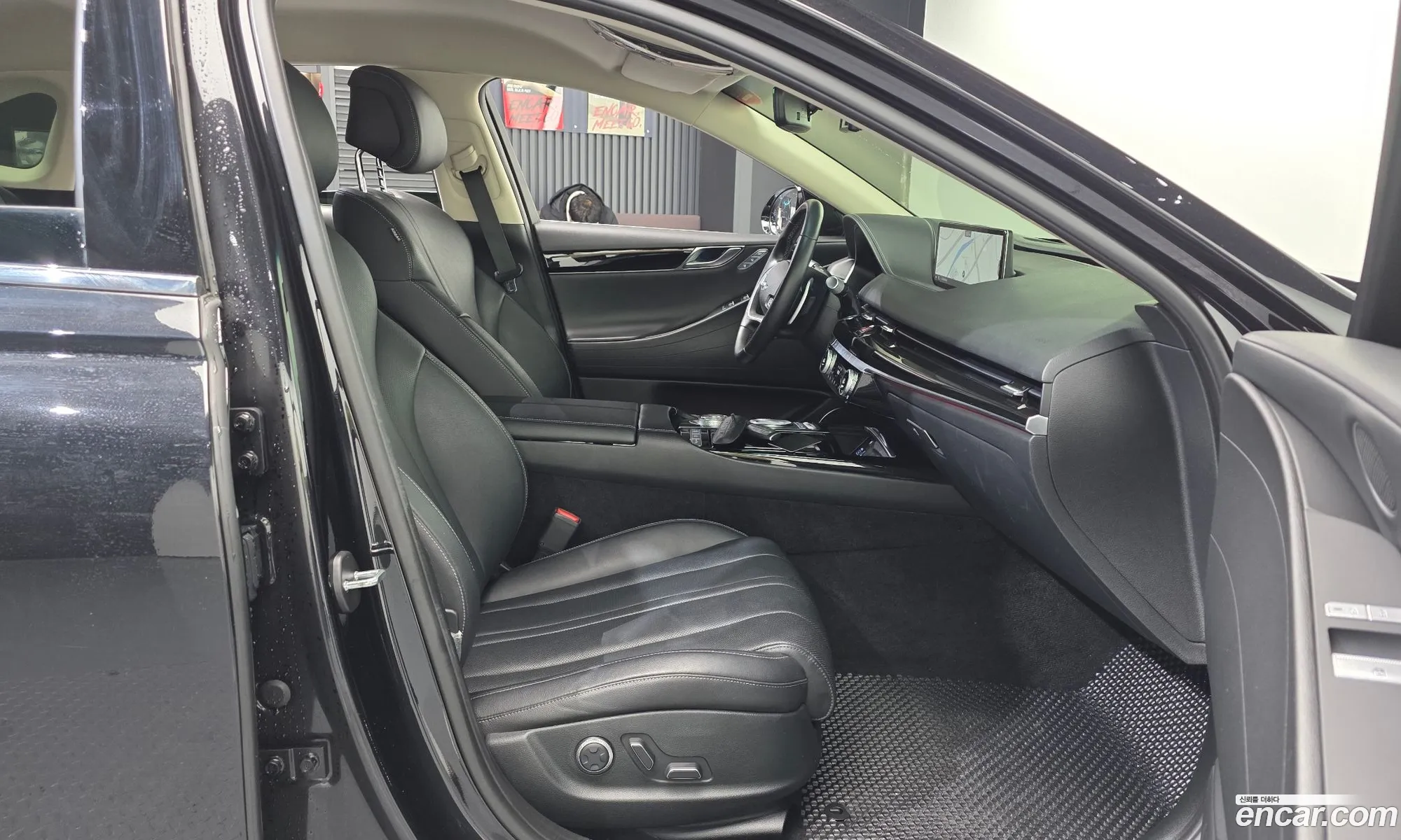 Genesis G80 2022 — 12