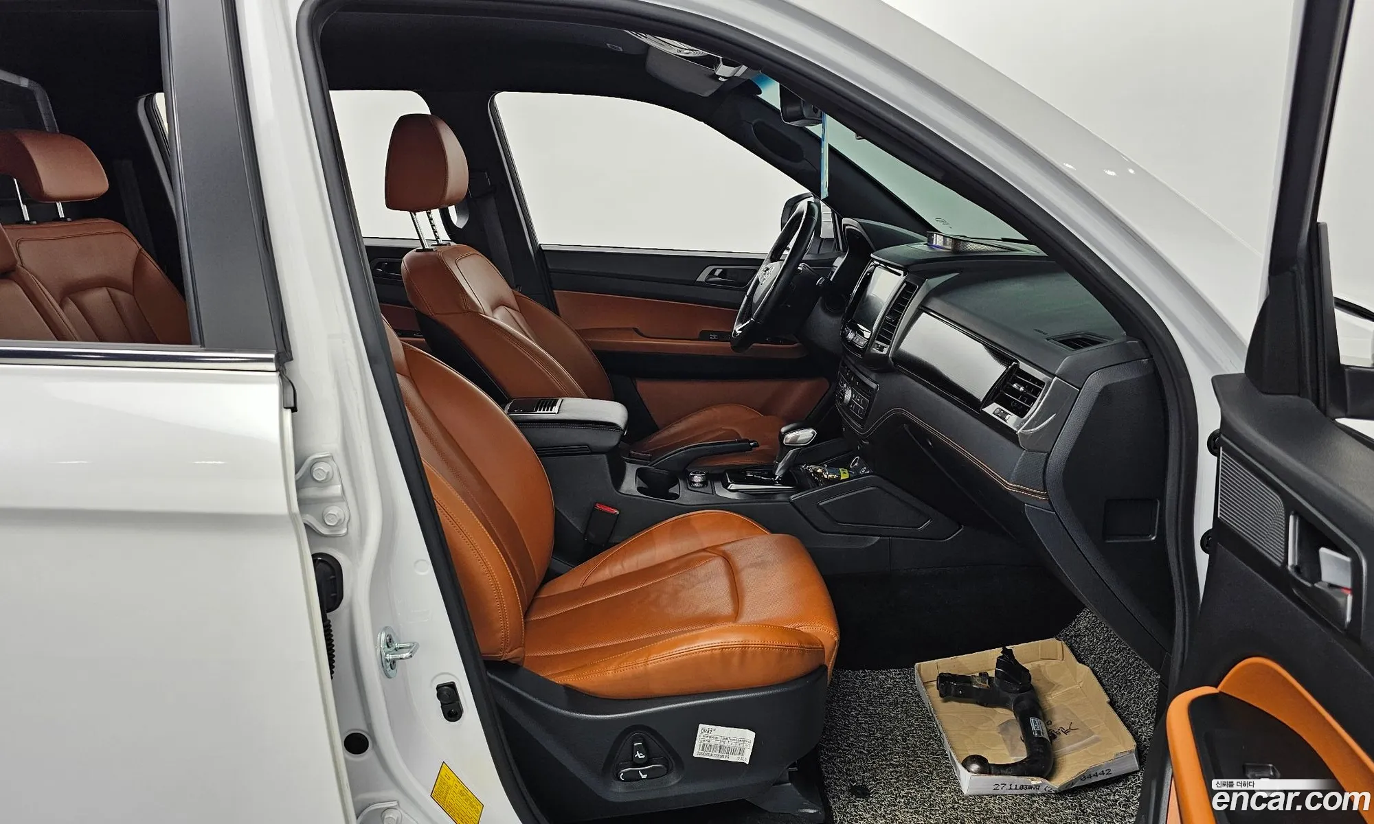 KG Mobility (SsangYong) Rexton Sports Khan 2022 — 18