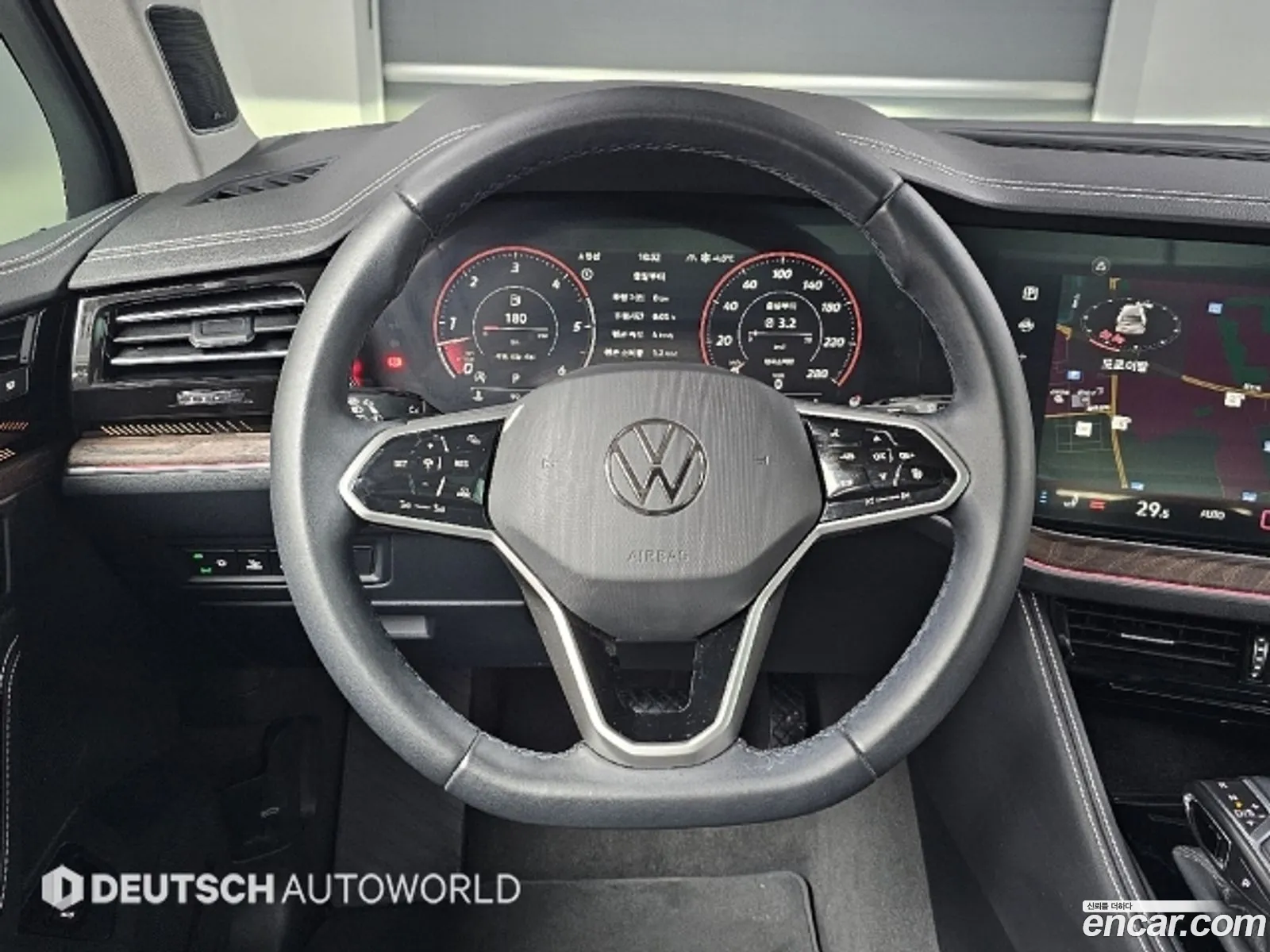 Volkswagen Touareg 2024 — 19