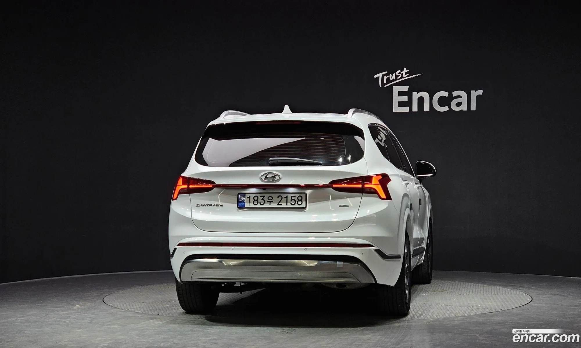 Hyundai Santa Fe 2023 — 12