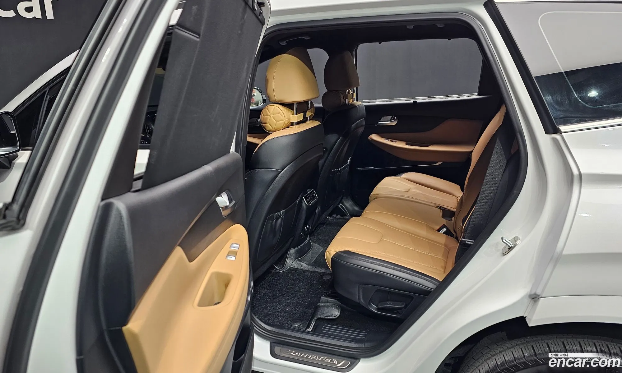 Hyundai Santa Fe 2023 — 16