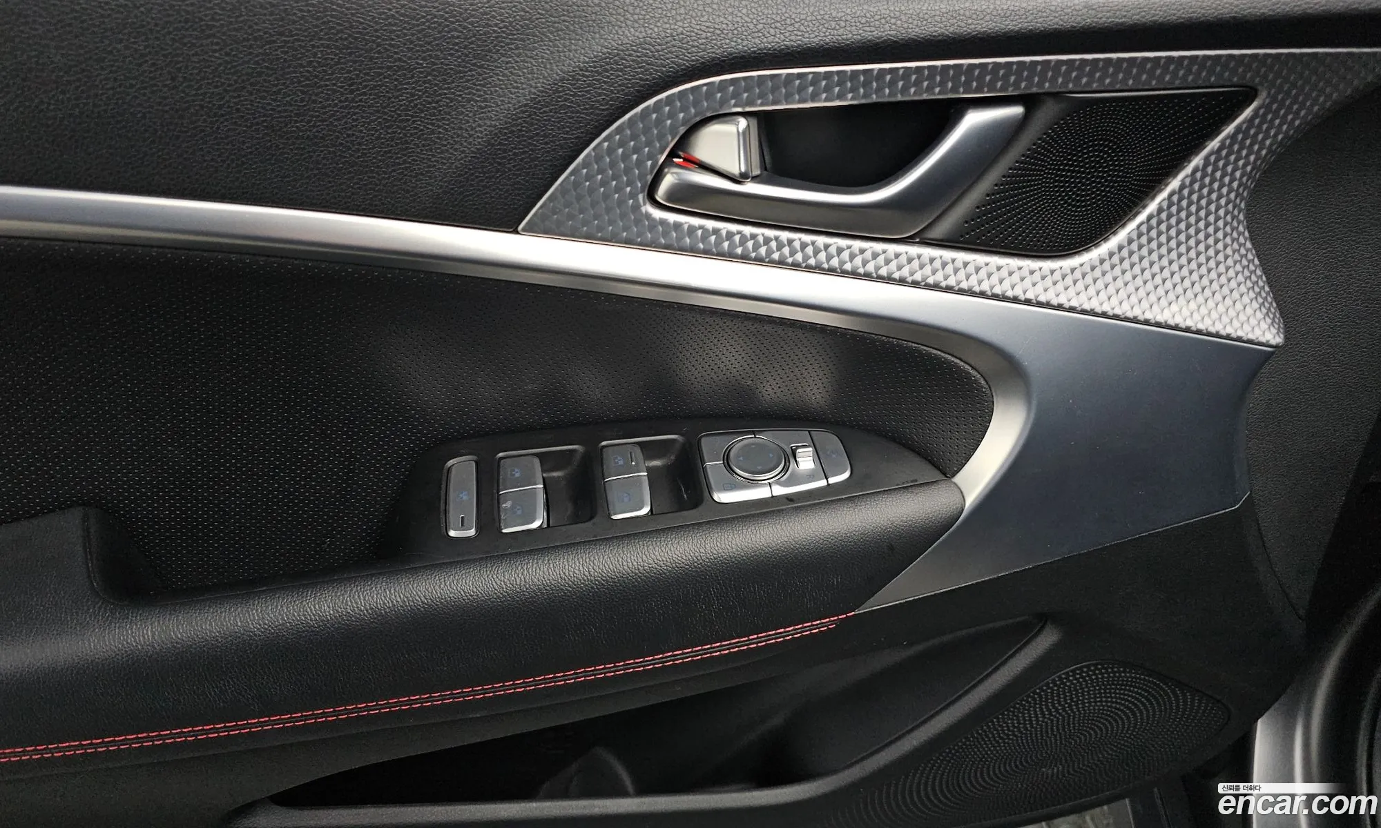 Genesis G70 2020 — 19