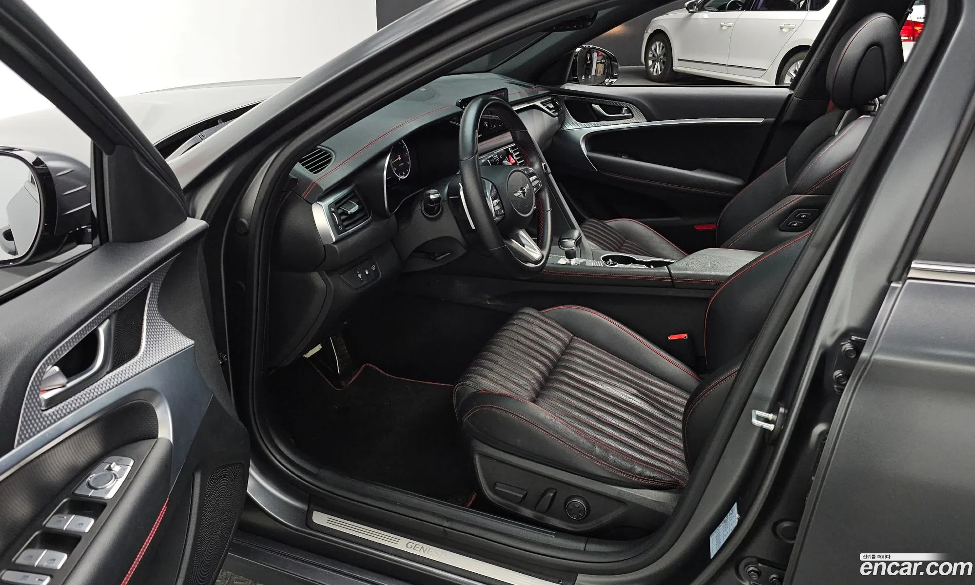Genesis G70 2020 — 18