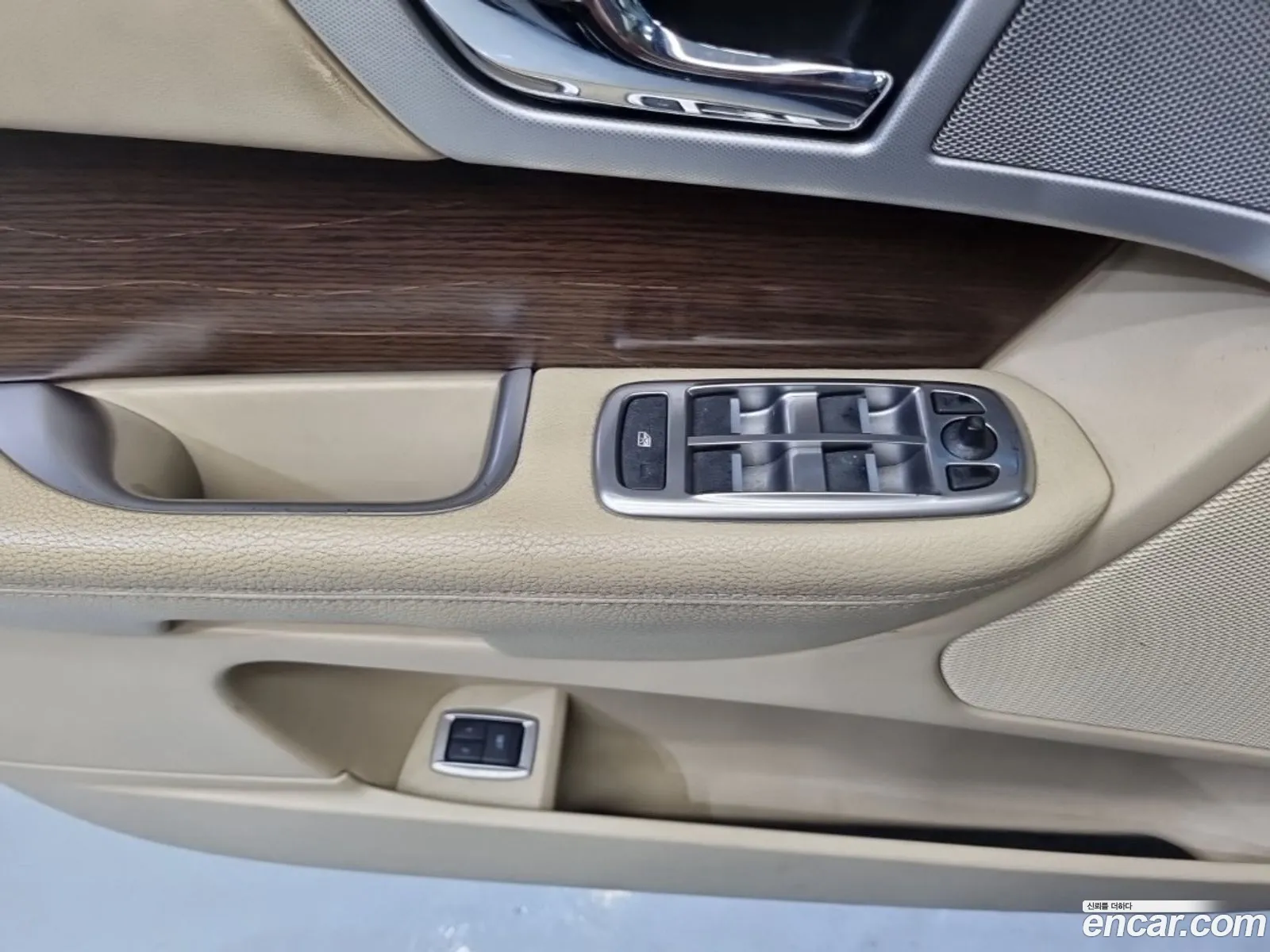 Jaguar XF 2013 — 8
