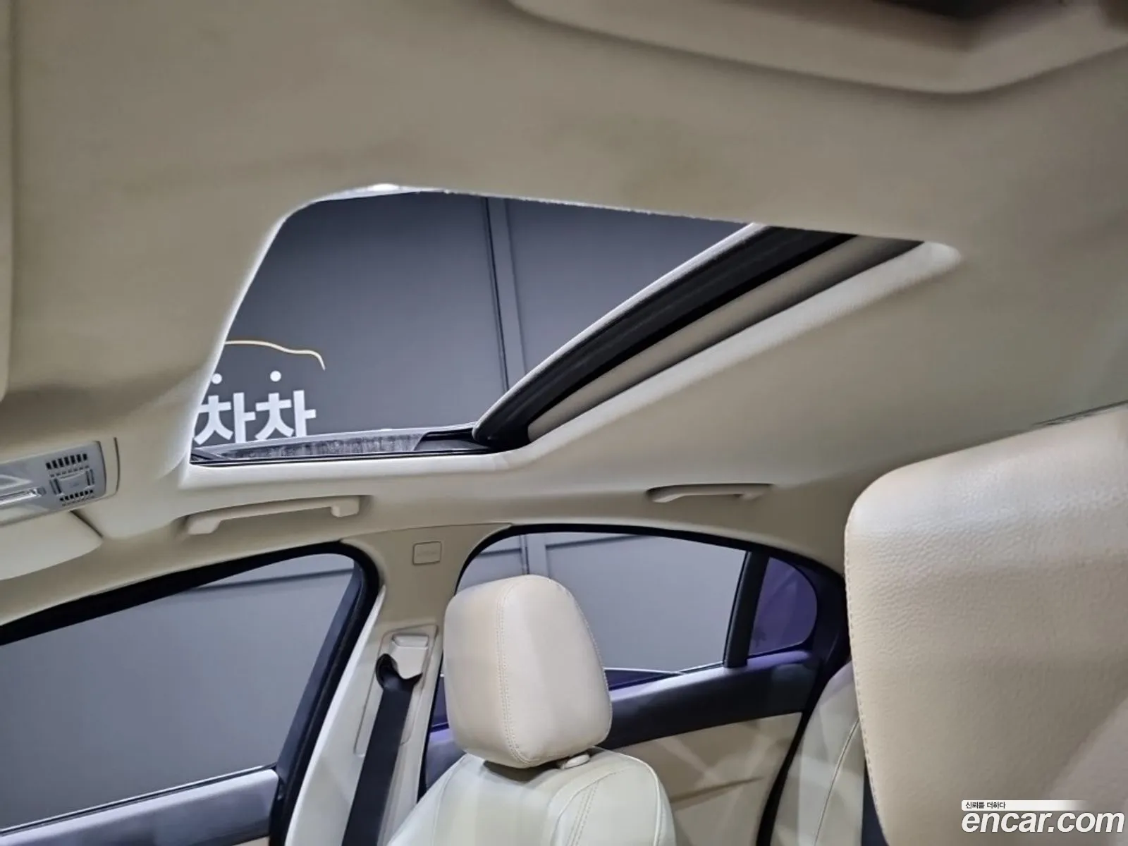 Jaguar XF 2013 — 4