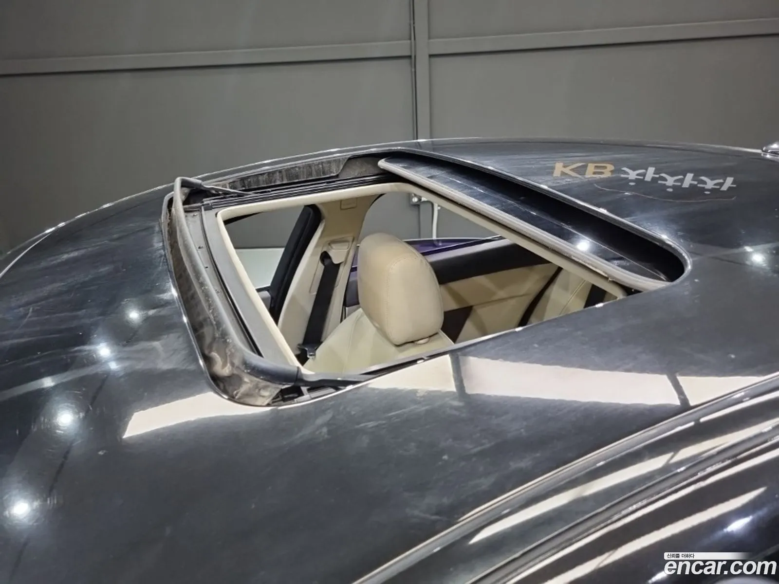 Jaguar XF 2013 — 12