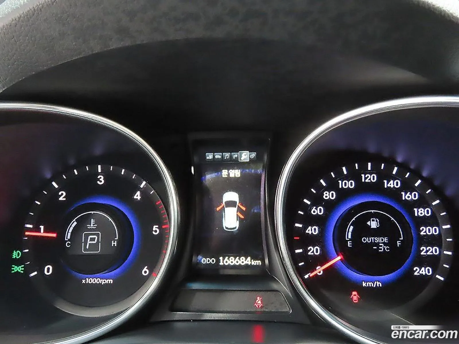Hyundai Santa Fe DM 2012 — 18