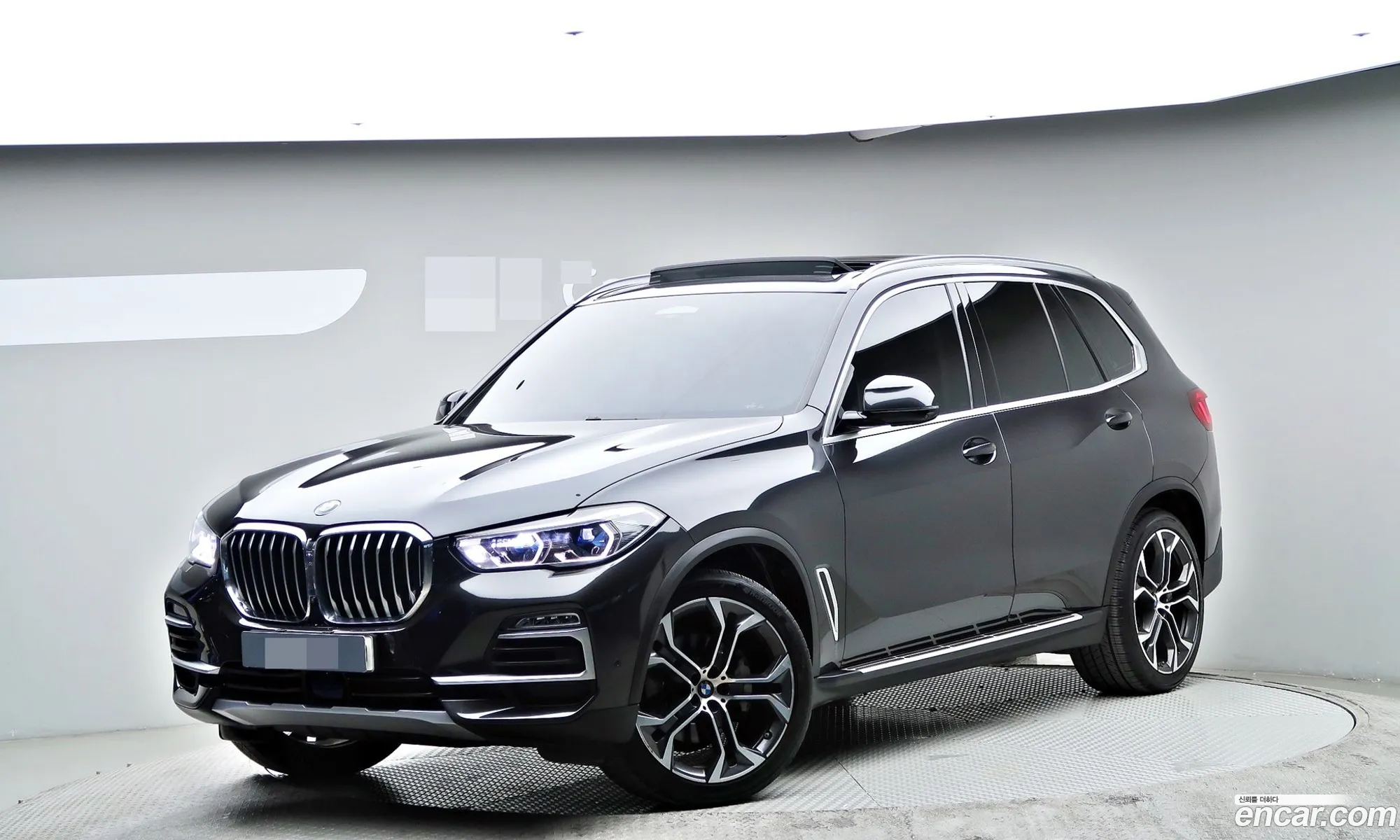 BMW X5 2021 — 17