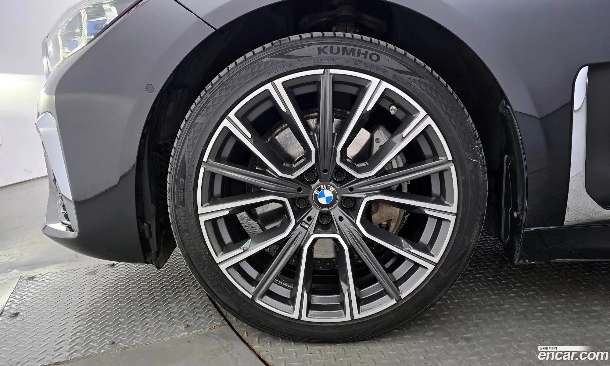 BMW 7 Series 2020 WBA7B8108MCF71696 — 13