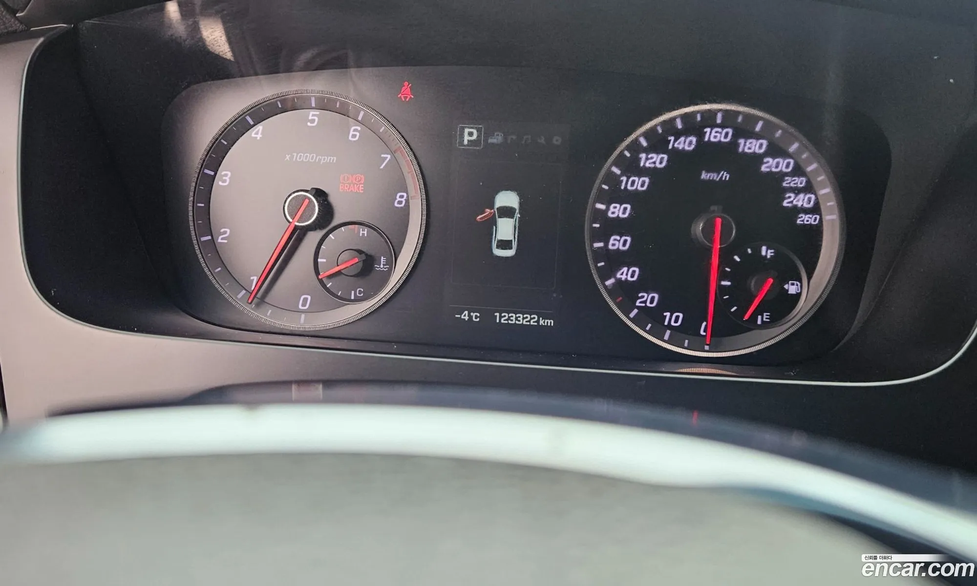 Hyundai LF Sonata 2016 — 15