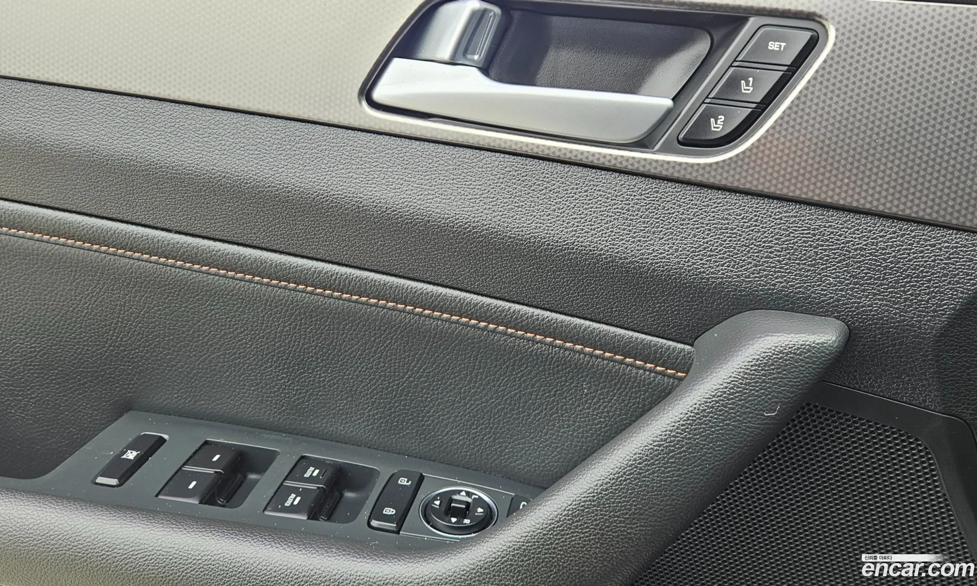 Hyundai LF Sonata 2016 — 13
