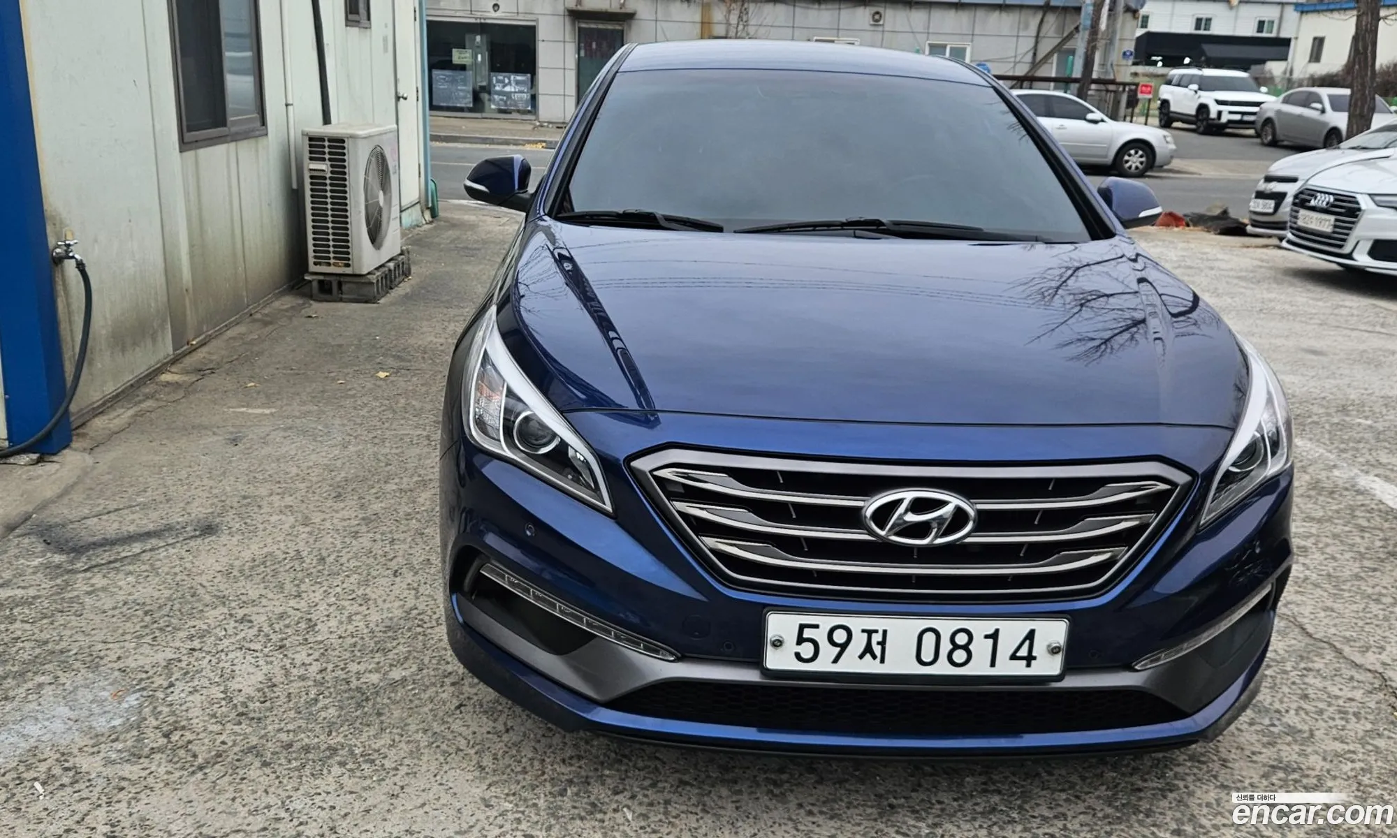 Hyundai LF Sonata 2016 — 12