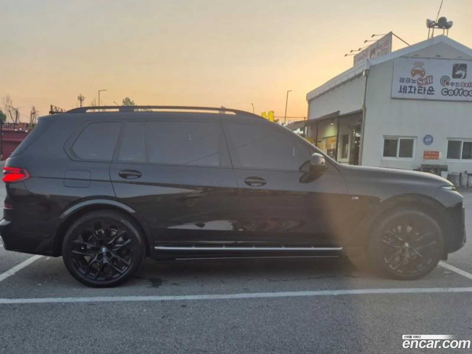 BMW X7 2023 — 11