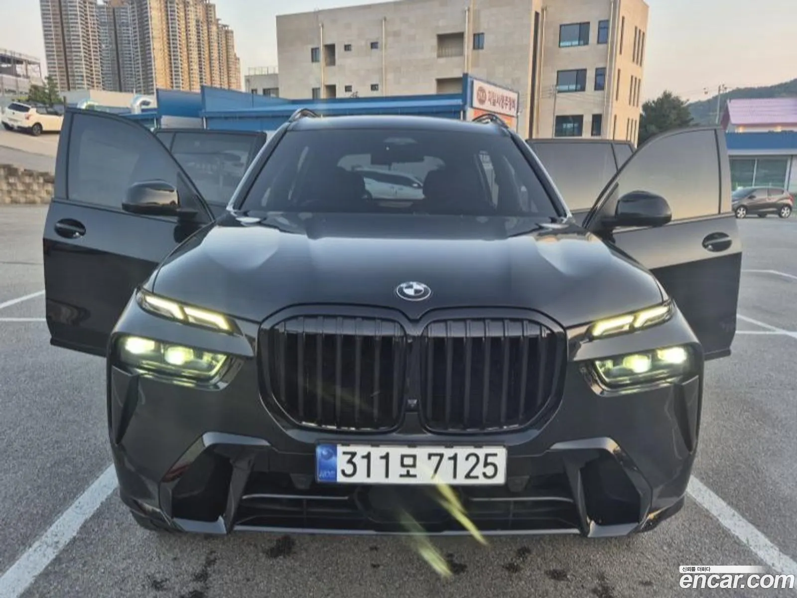 BMW X7 2023 — 8