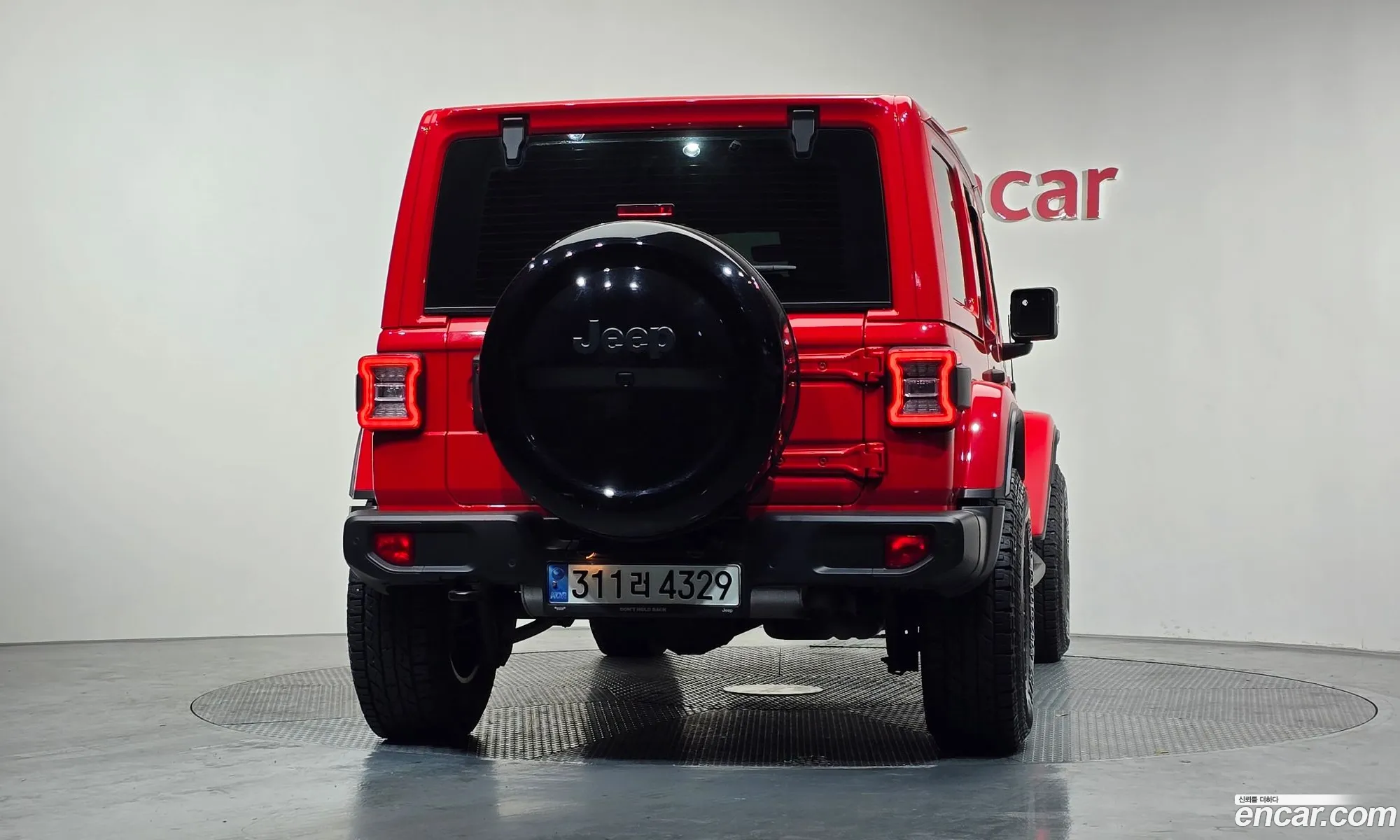Jeep Wrangler 2021 — 16
