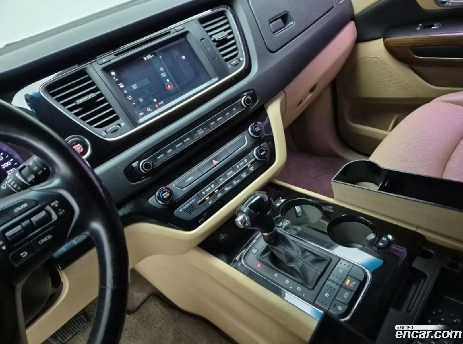 Kia Carnival 2016 — 17
