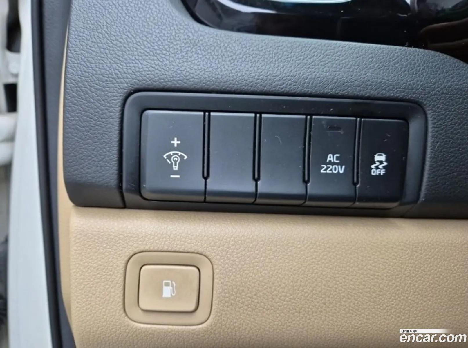 Kia Carnival 2016 — 2