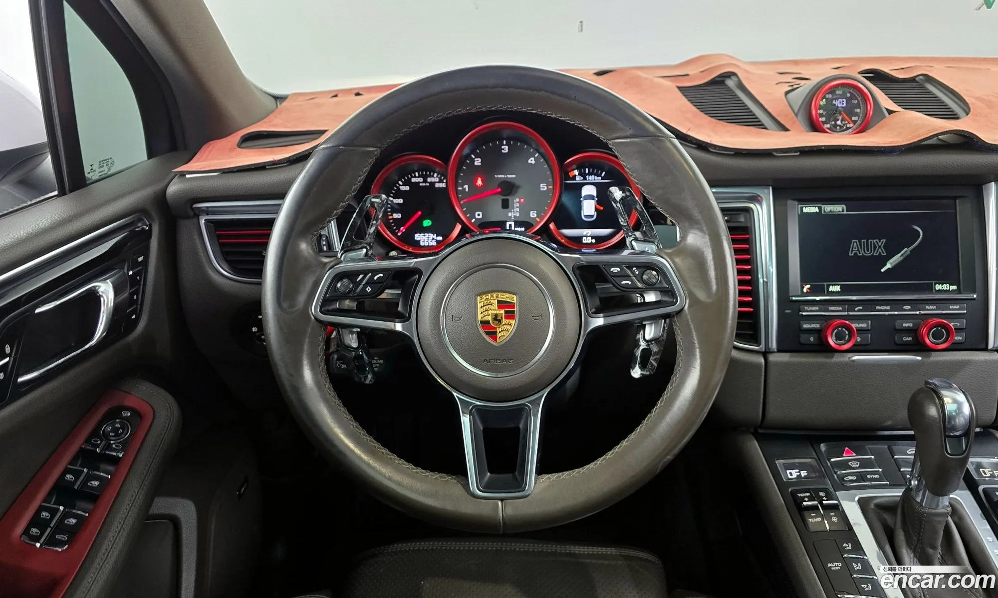 Porsche Macan 2015 WP1AD2950FLB36170 — 10