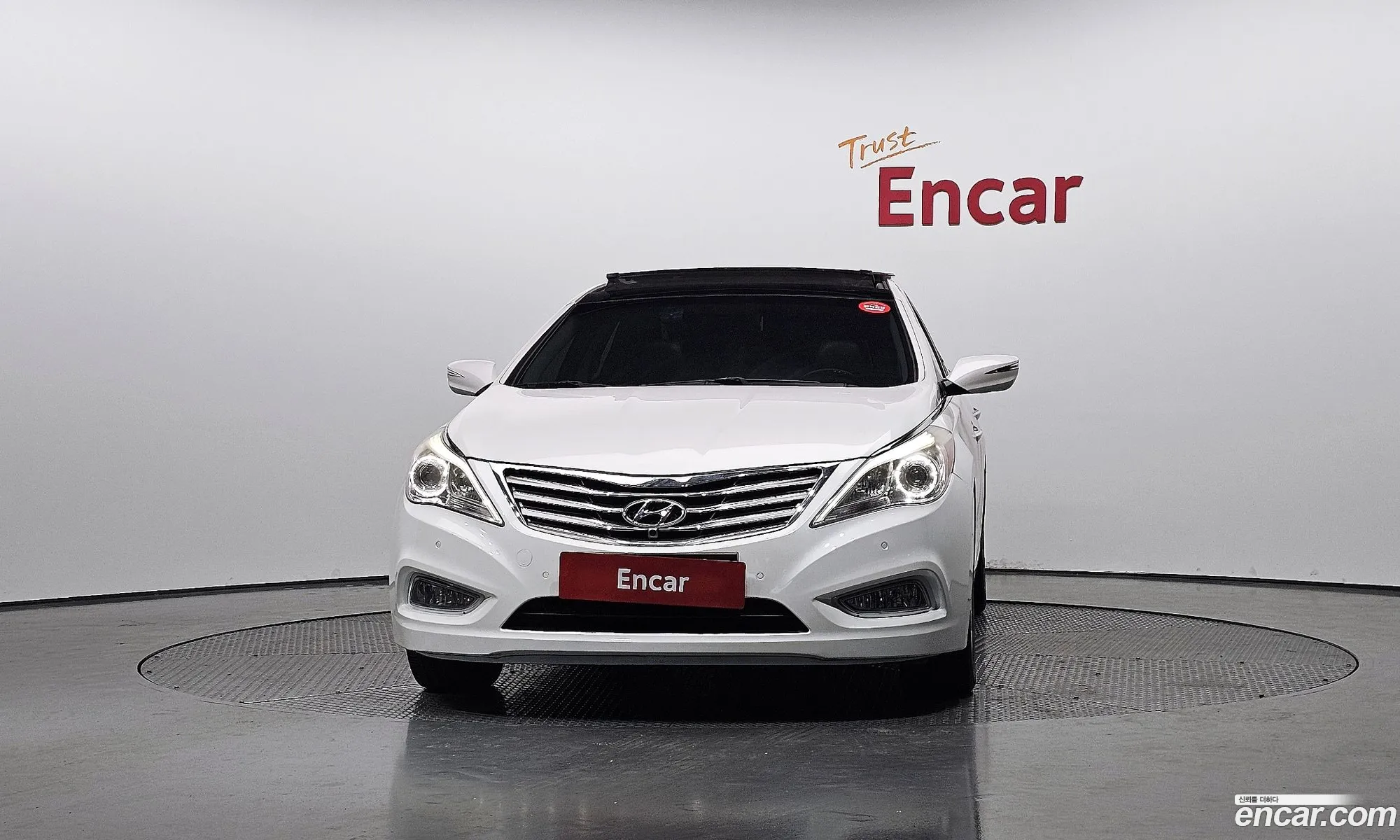 Hyundai Grandeur HG 2012 — 10