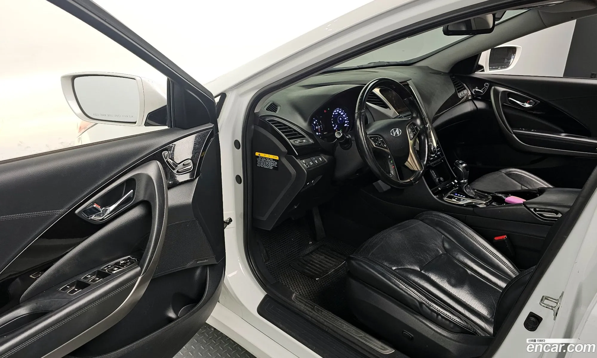 Hyundai Grandeur HG 2012 — 7