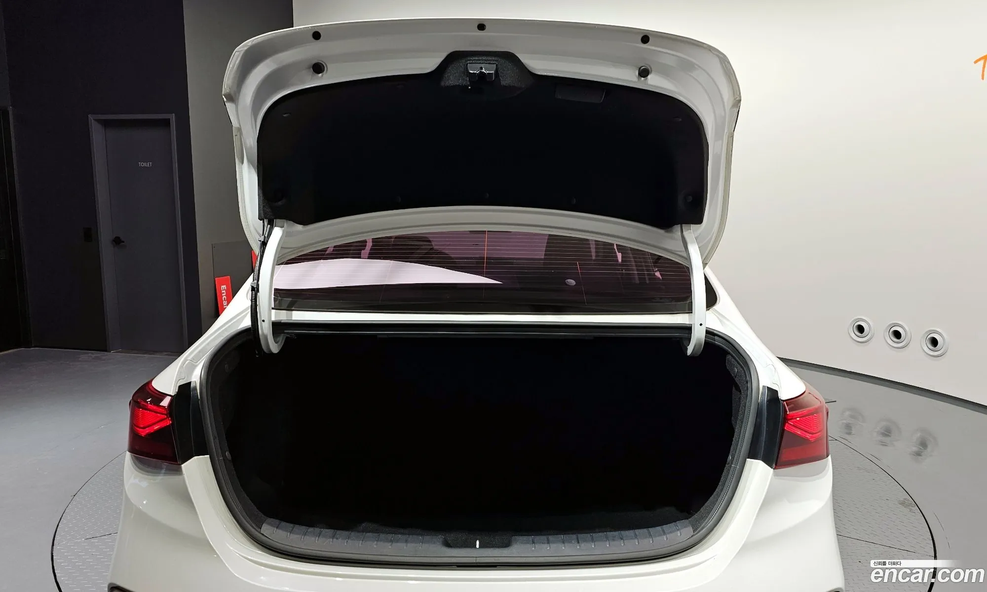 Kia K3 2019 — 3