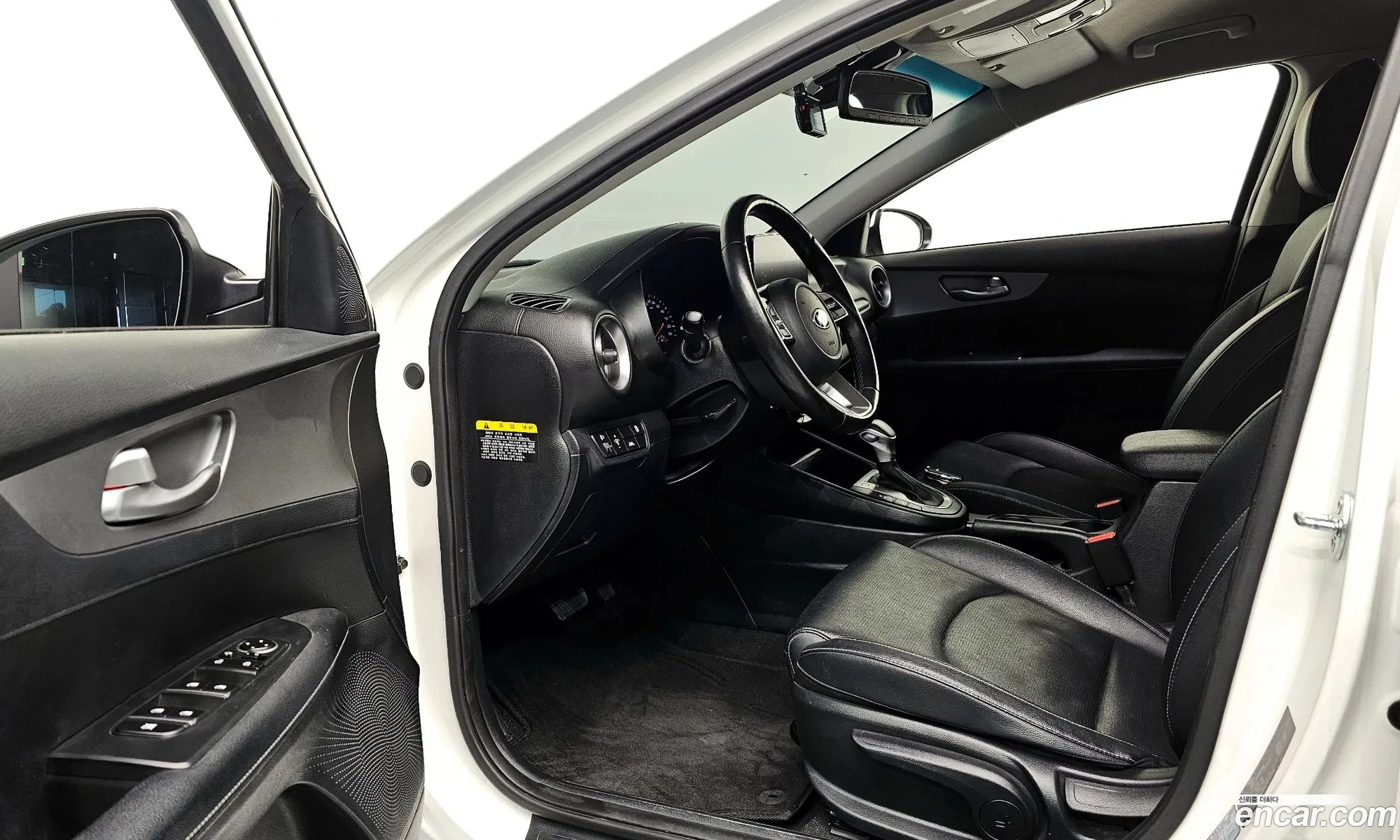 Kia K3 2019 — 7