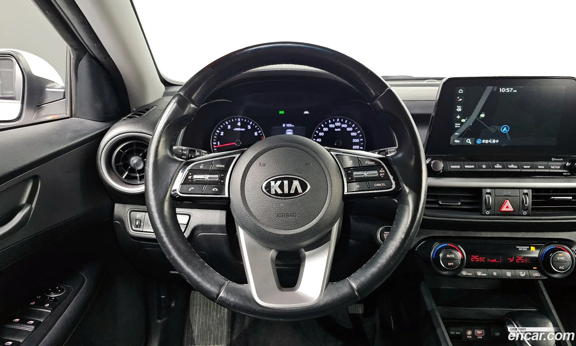 Kia K3 2019 — 10